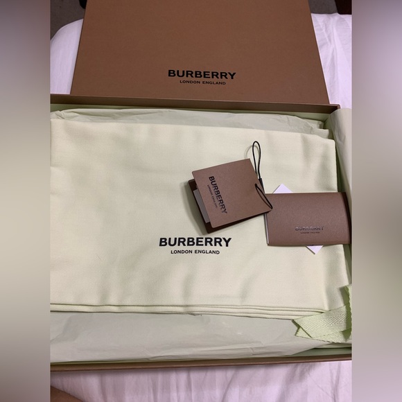 Burberry Arthur Check Chunky Sneakers (Woman) - Picture 6 of 13